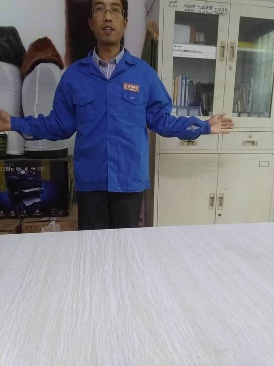 長期用鼠標(biāo)，背部肌肉勞損疼痛，我有好辦法